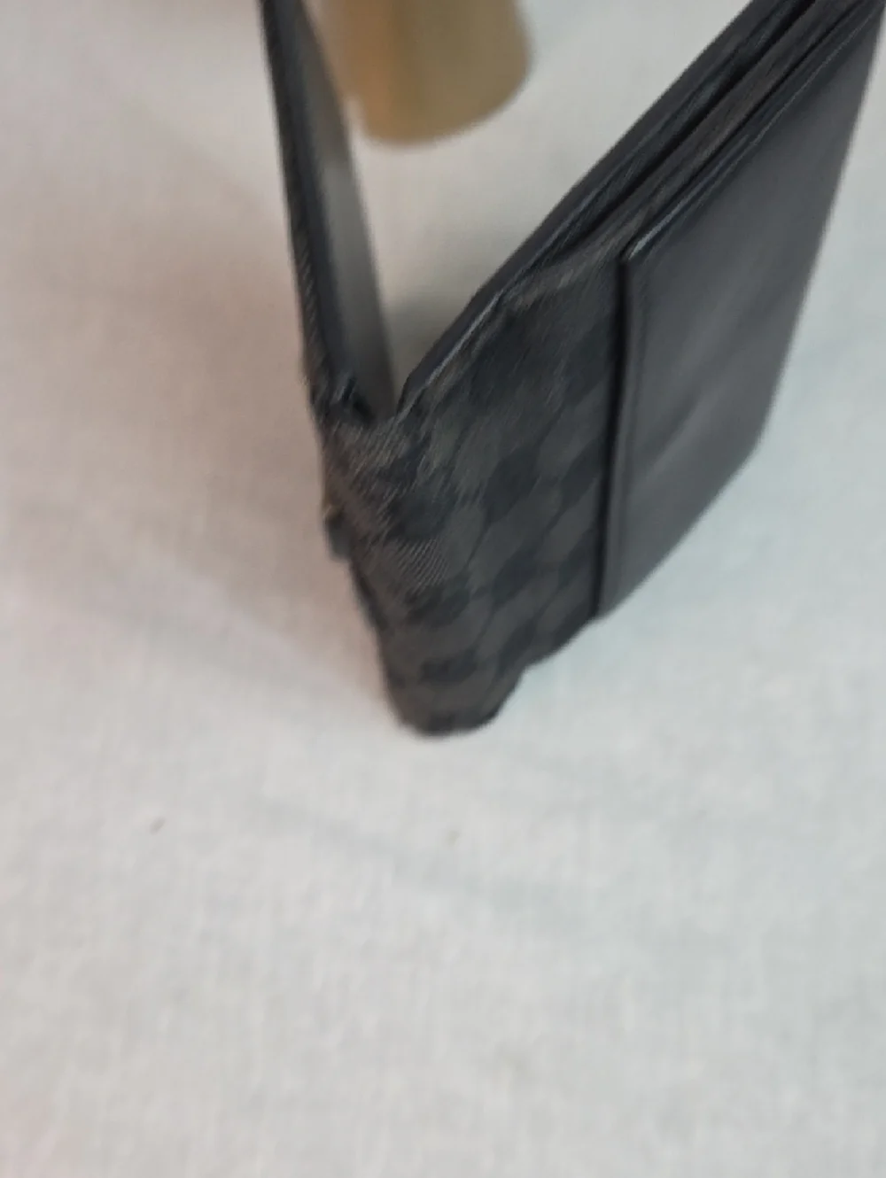 Gucci Vintage GG Canvas Wallet With Piston Lock - Picture 8 of 10